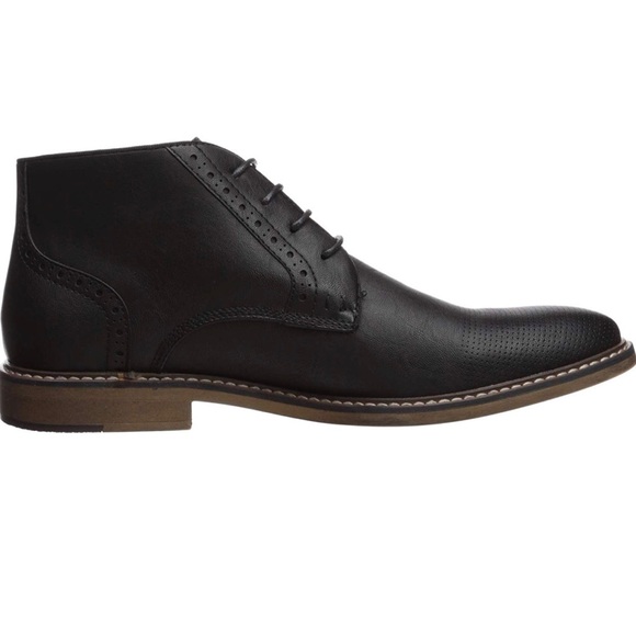 Men’s Black Chukka Boots